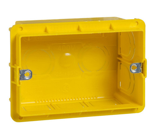 Коробка монтажная UNICA MODULAR 3 модуля